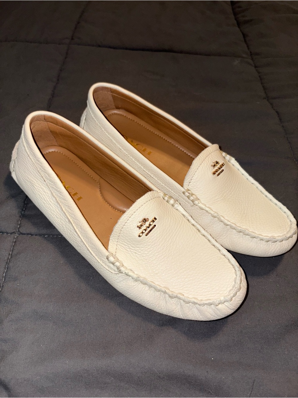 COACH White Mary Lock Up Pebbled Leather Driver Loafers